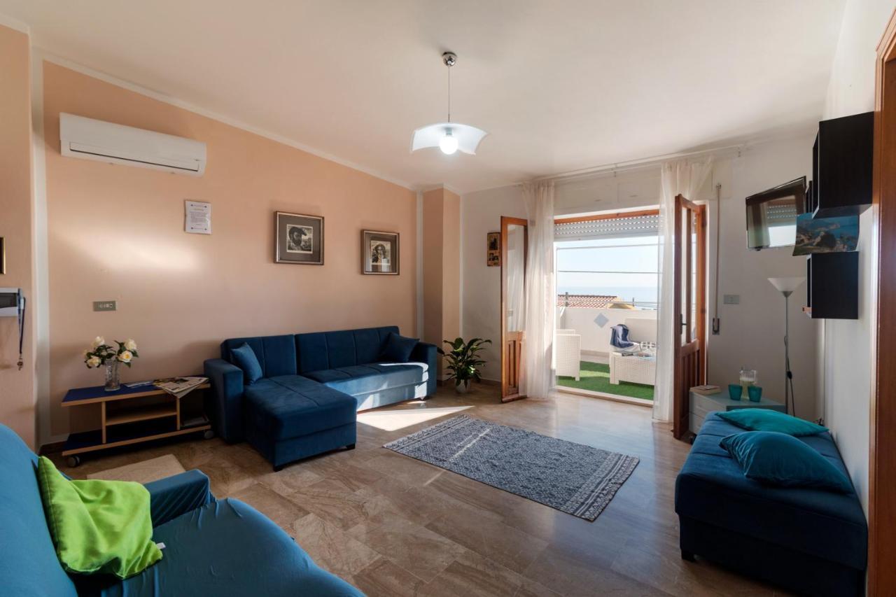 White Rose Suite Apartment 칼라고노네 외부 사진