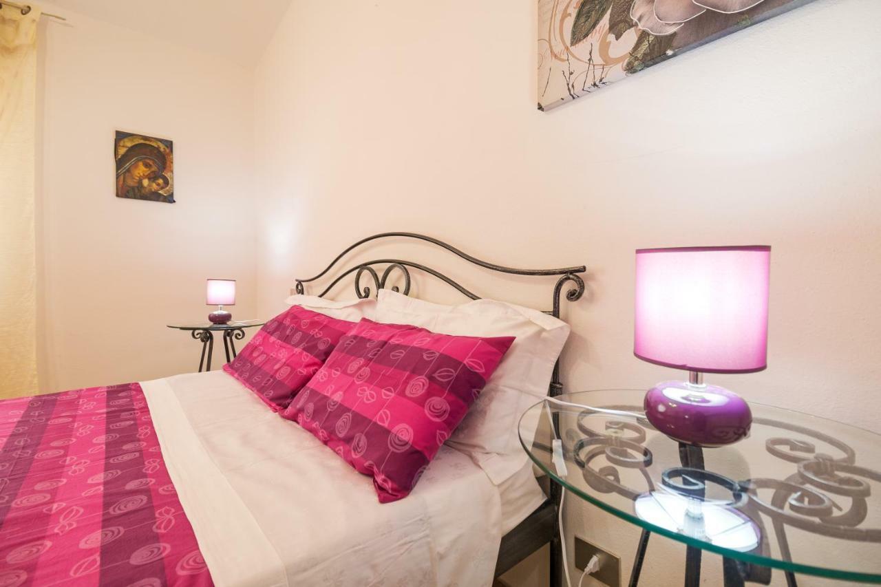 White Rose Suite Apartment 칼라고노네 외부 사진
